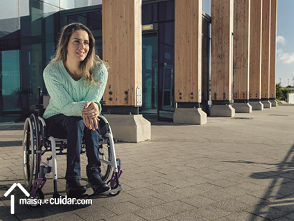 Cadeira de rodas para paraplegia