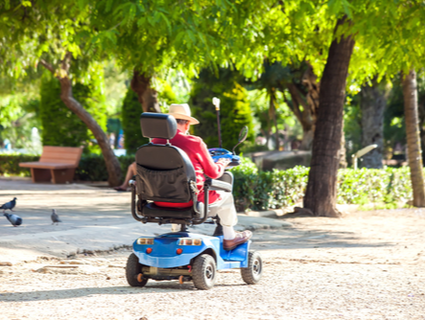 O que ter em conta ao escolher uma scooter de ajuda à mobilidade?