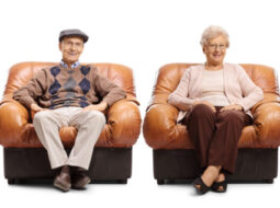 Quais são os benefícios das poltronas geriátricas para os idosos?